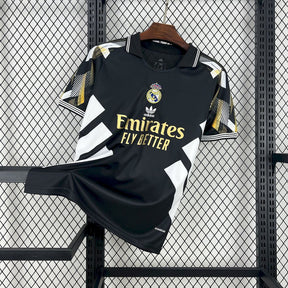 Camisa Real Madrid 2025/26 Preto Celebrativo - Edição Especial
