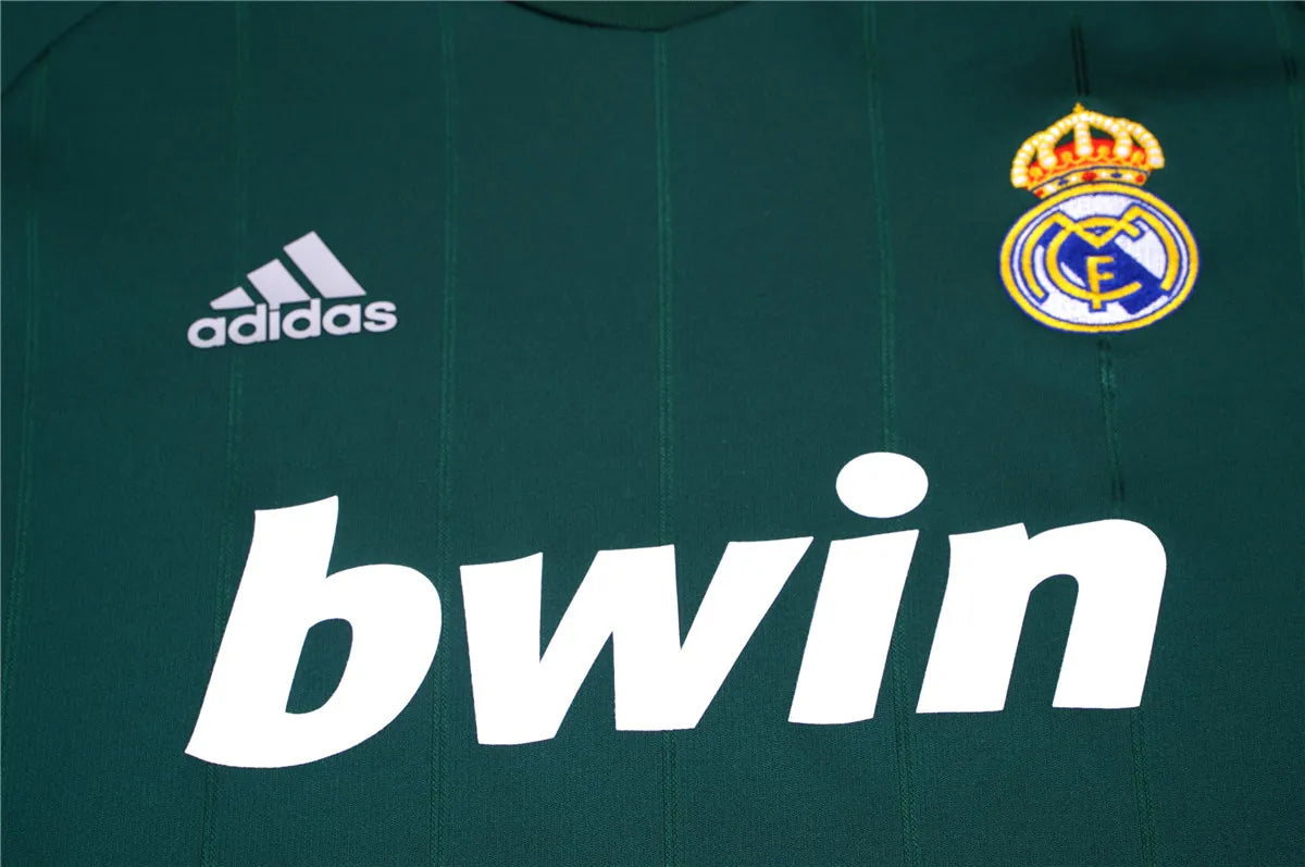 Kit Infantil Retro Real Madrid 2012/13 Third