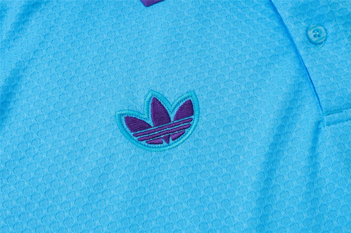 Camisa Real Madrid 2025/26 Edição Polo - Azul Claro - Versão Torcedor
