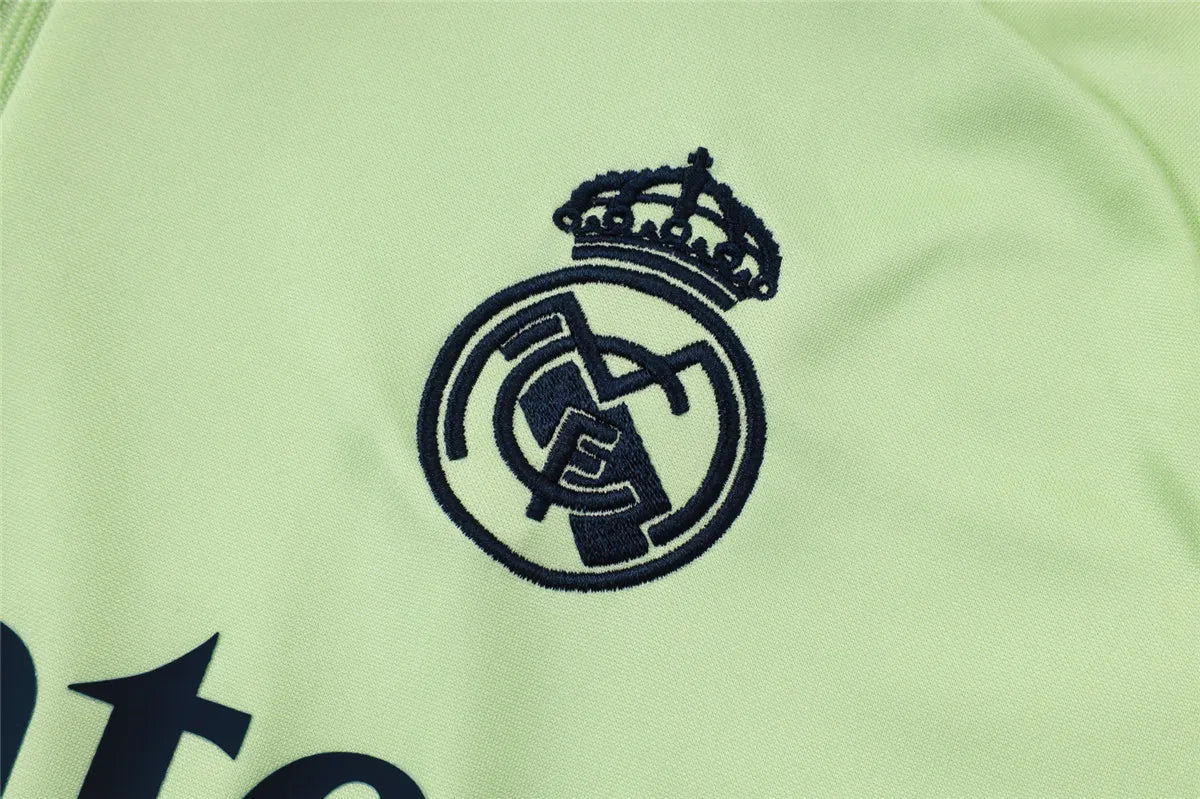 Agasalho Real Madrid 2025/26 Verde Claro - Com Fecho