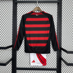 Kit Infantil Flamengo 2025/26 Home Manga Longa