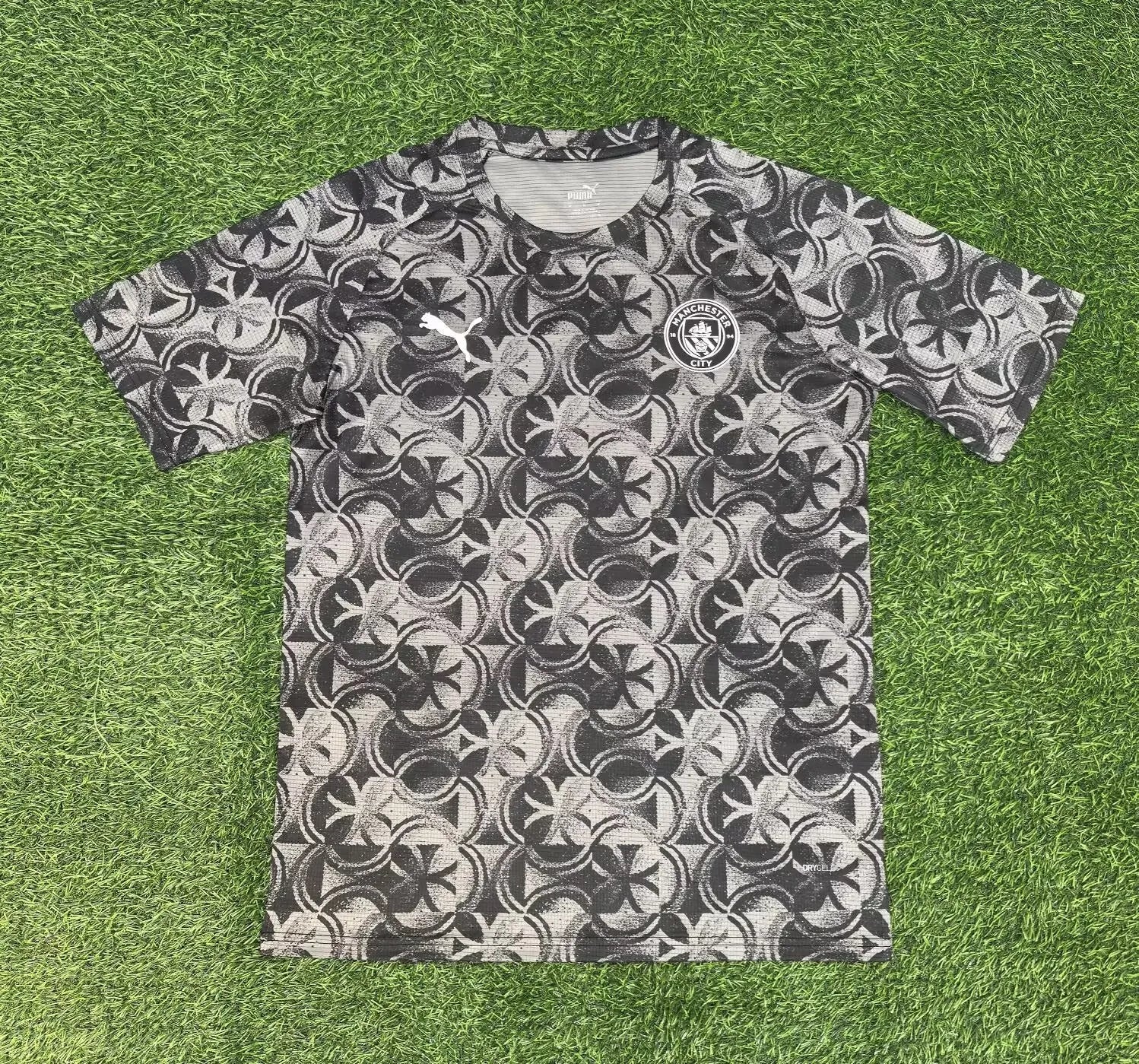 Camisa Manchester City 2025/26 Edição Treino Cinza / Preto - Versão Torcedor
