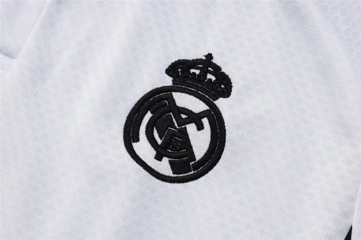 Camisa Real Madrid 2025/26 Edição Polo - Branco II - Versão Torcedor