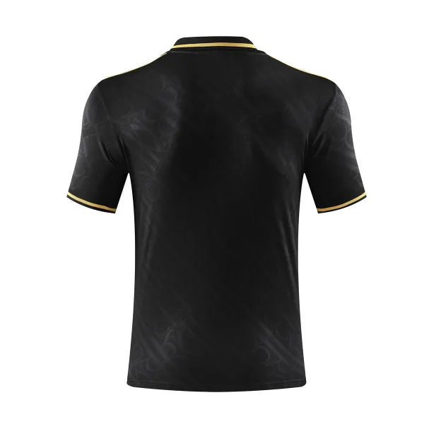 Camisa Real Madrid 2025/26 Edição Polo - Preto/Dourado - Versão Torcedor