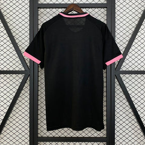 Camisa Real Madrid 2025/26 Pink Snake - Edição Especial
