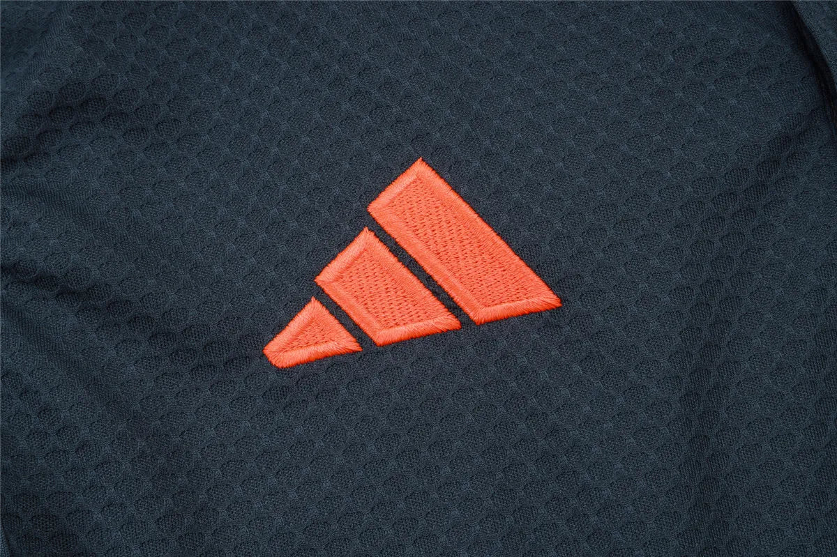Camisa Bayern de Munique 2025/26 Edição Polo Cinza Escuro