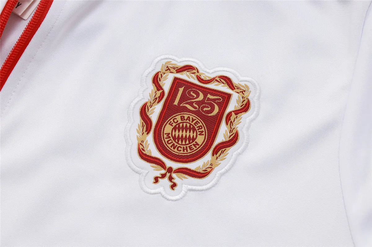 Agasalho Bayern de Munique 2025/26 125 Anos Branco - Com Ziper