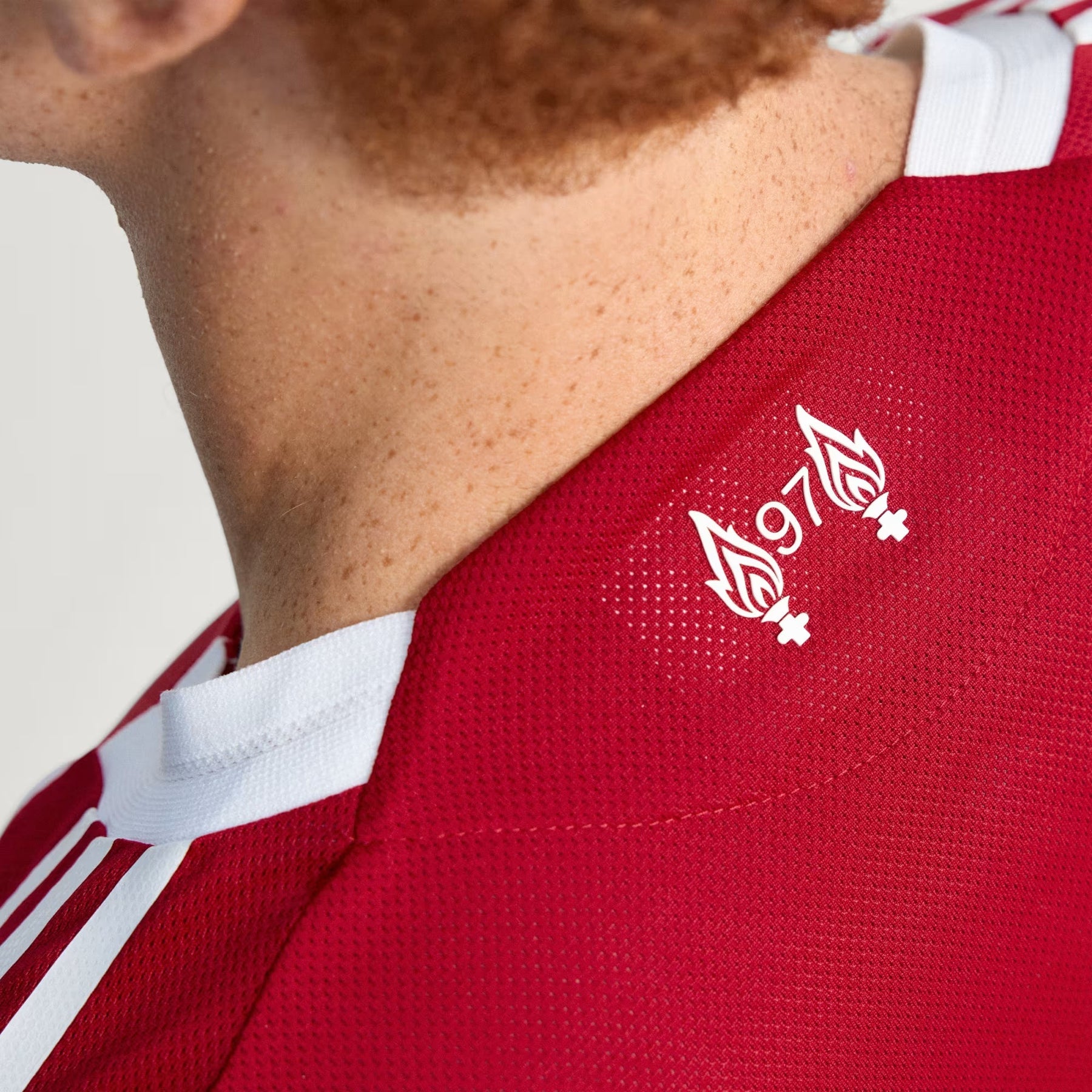 Camisa Liverpool 2025/26 I Home - Versão Jogador